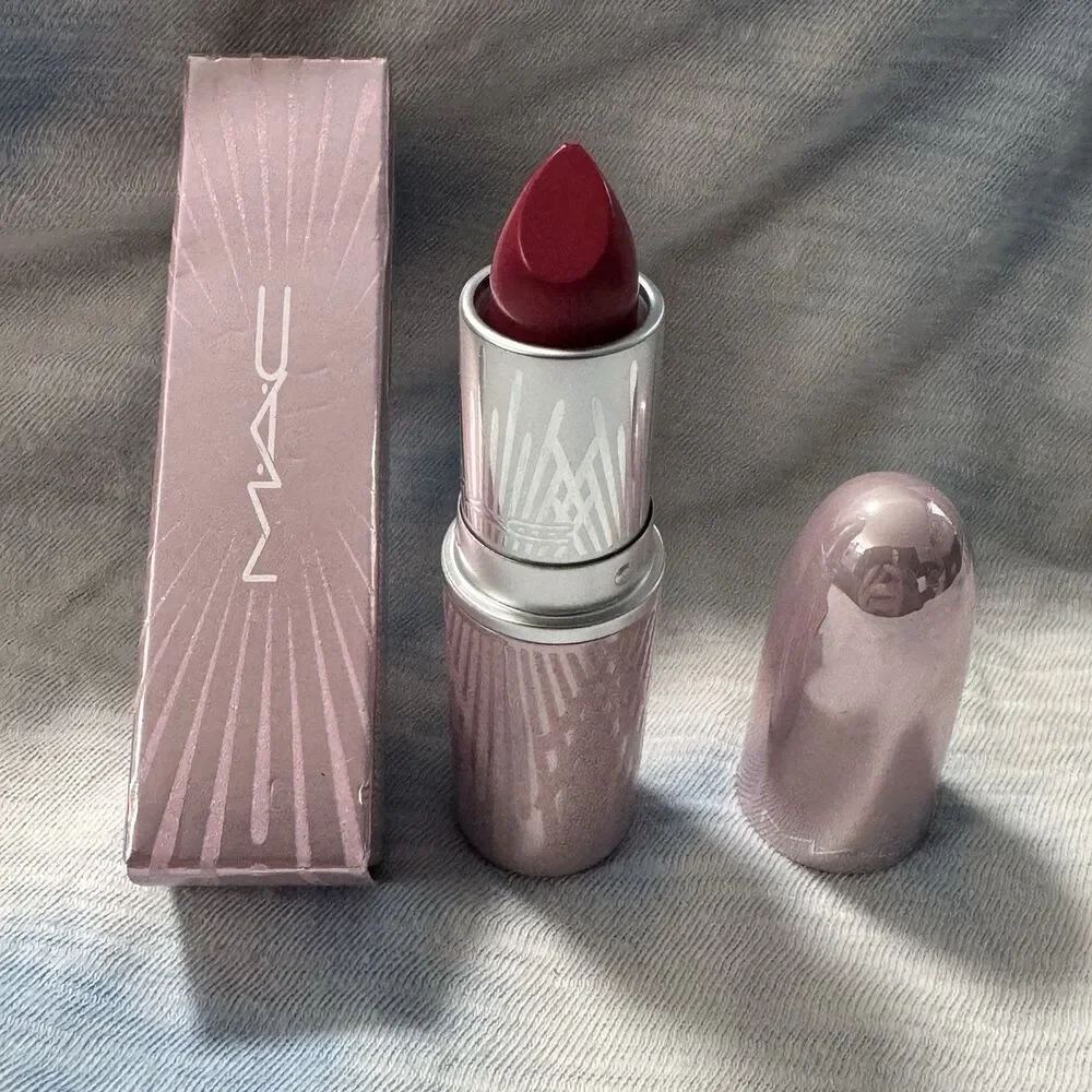 MAC Matte Lipstick - Heart Goes Boom A20 - Frosted Firework Collection - NIB